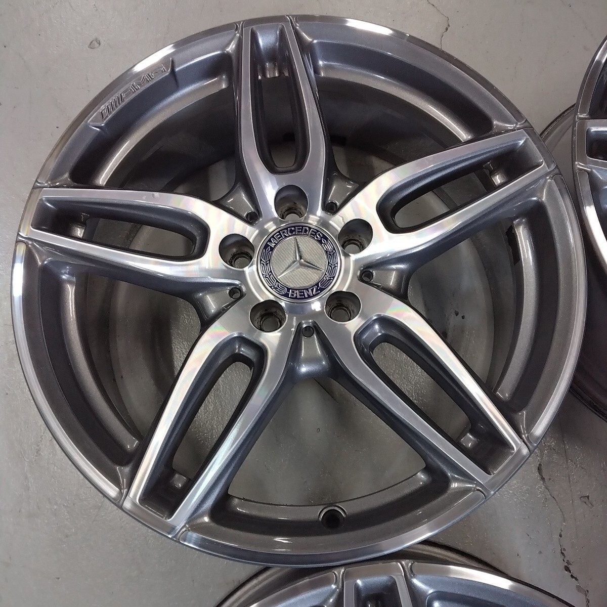 ☆メルセデス・ベンツ純正☆ＡＭＧ　５ツインスポークデザイン★後期モデル★Ａクラス　W176　CLA　W117　Bクラス　W246　W245 ホイール4本_画像5