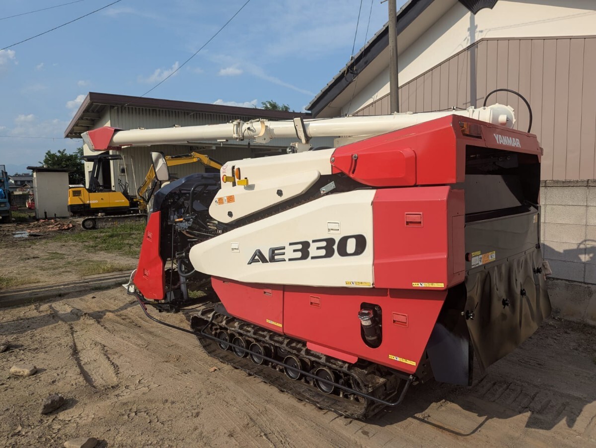  Yanmar б/у комбайн AE330 **3 статья **267 час ( Saitama префектура )