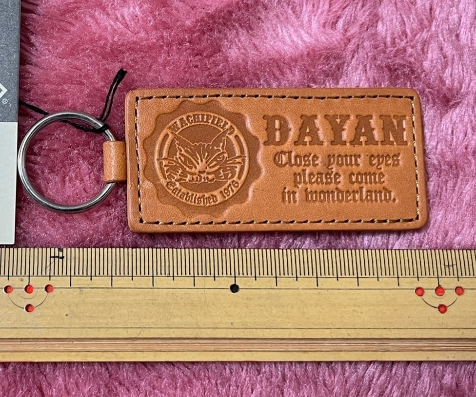 未使用品　ダヤン　キーホルダー　本革制　袋ナシ　WACHI FIELD レザープレートキーホルダー　キャメル色