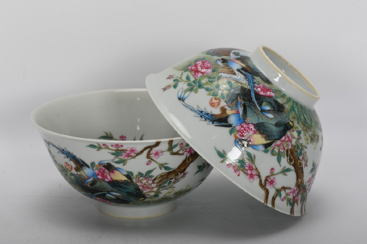 中国 清时代 茶碗 豆彩 花卉 龍紋【康熙年製在銘】古美術。 中国 清时代 茶碗 豆彩 花卉 龍紋【康熙年製在銘】古美術。