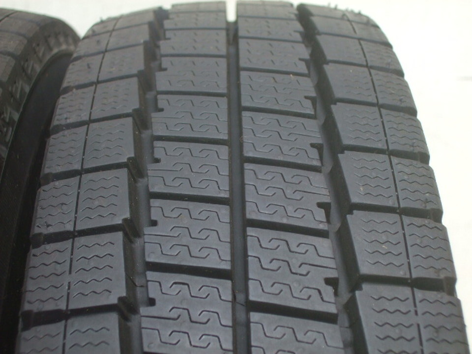 ダンロップ WINTER MAXX LV01 155/80R14 88/86N LT 2024年製 バリ溝 4本セット 会社宛 送料無料 A04_画像5