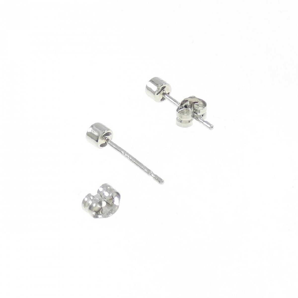 PT900 ダイヤモンド ピアス 0.10CT