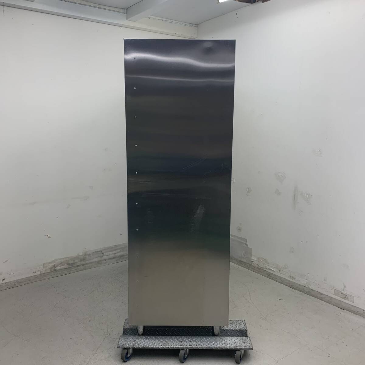 【値下げ】【中古】 A07748 食器保管庫 サンウェーブ ステンレス 食器棚 W1500 x D600 ｘ H1800 mm【厨房用】【営業所止・リフト有直送可】_画像3