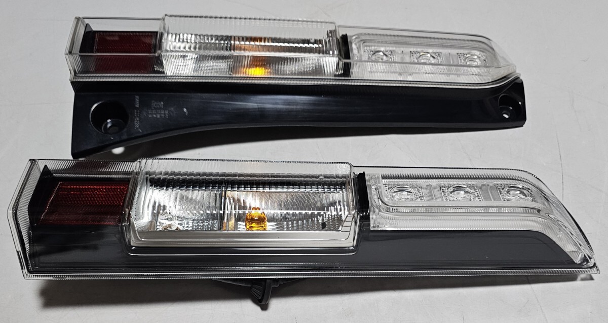 ホンダ N-VAN・JJ1/JJ2 純正 +STYLE COOL テールランプ/テールライト ASSY 左右 LED クリアレンズ 100-6228 美品 右側新品未使用 2022年車 _画像7