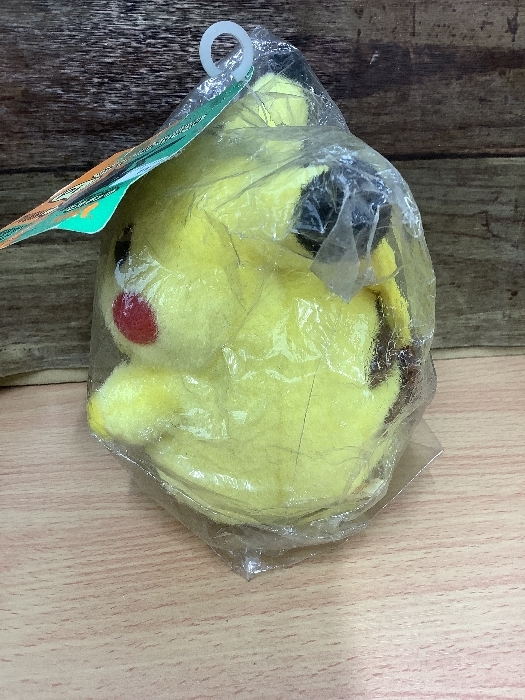 Z2a 希少 TOMY ピカチュウ 未使用保管品 ポケモンぬいぐるみ 初期？直徑約15㎝ 現(xiàn)狀品