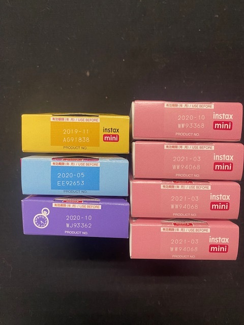 チェキ 期限切れフィルム「FUJIFILM instax mini」インスタントフィルム 未開封 1箱１０枚入りを７箱 合計７０枚