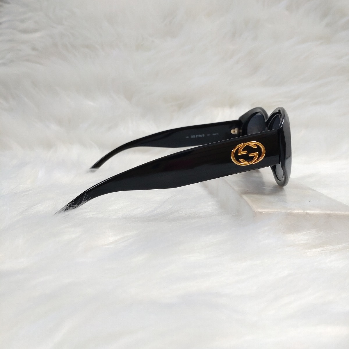 1円～■上美品■GUCCI グッチ サングラス GG2195 インターロッキング ゴールドロゴ ブラックフレーム イタリア制 アイウェア 