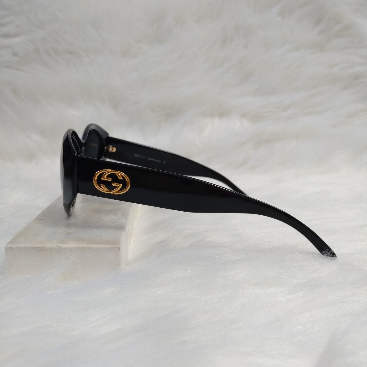 1円～■上美品■GUCCI グッチ サングラス GG2195 インターロッキング ゴールドロゴ ブラックフレーム イタリア制 アイウェア 