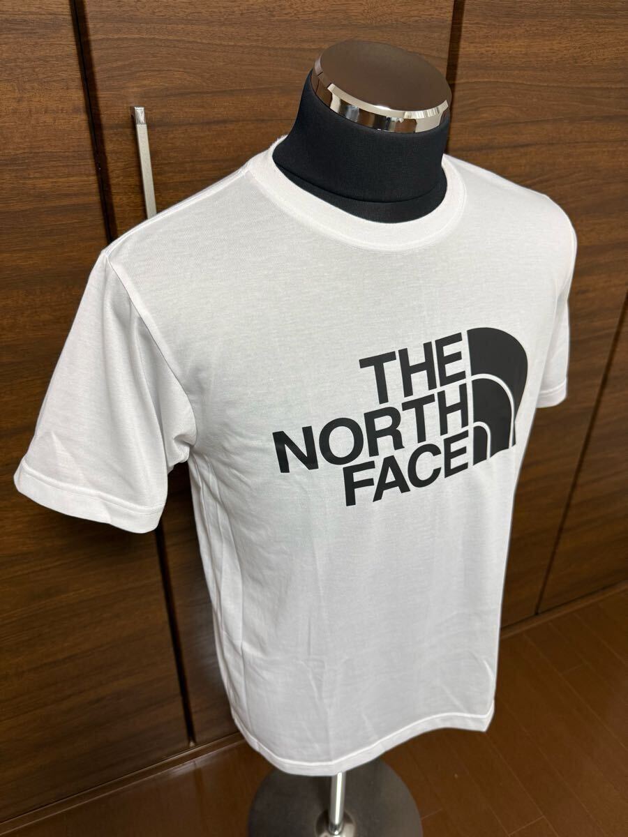 THE NORTH FACE(ザ?ノースフェイス）Color Dome Tee（カラードームティー）NT32133 ホワイト M 人気ビッグロゴデザイン！ GOLDWIN正規(guī)品