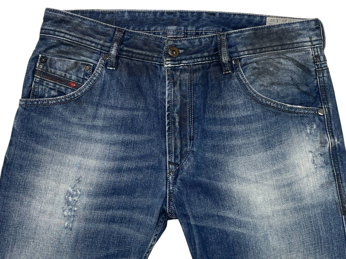 DIESEL ディーゼル KRAYVER W29 (約82cm W32相当) Slim Carrot オイル 汚し加工 ダメージ加工 イタリア製 メンズ デニムパンツ ジーンズ