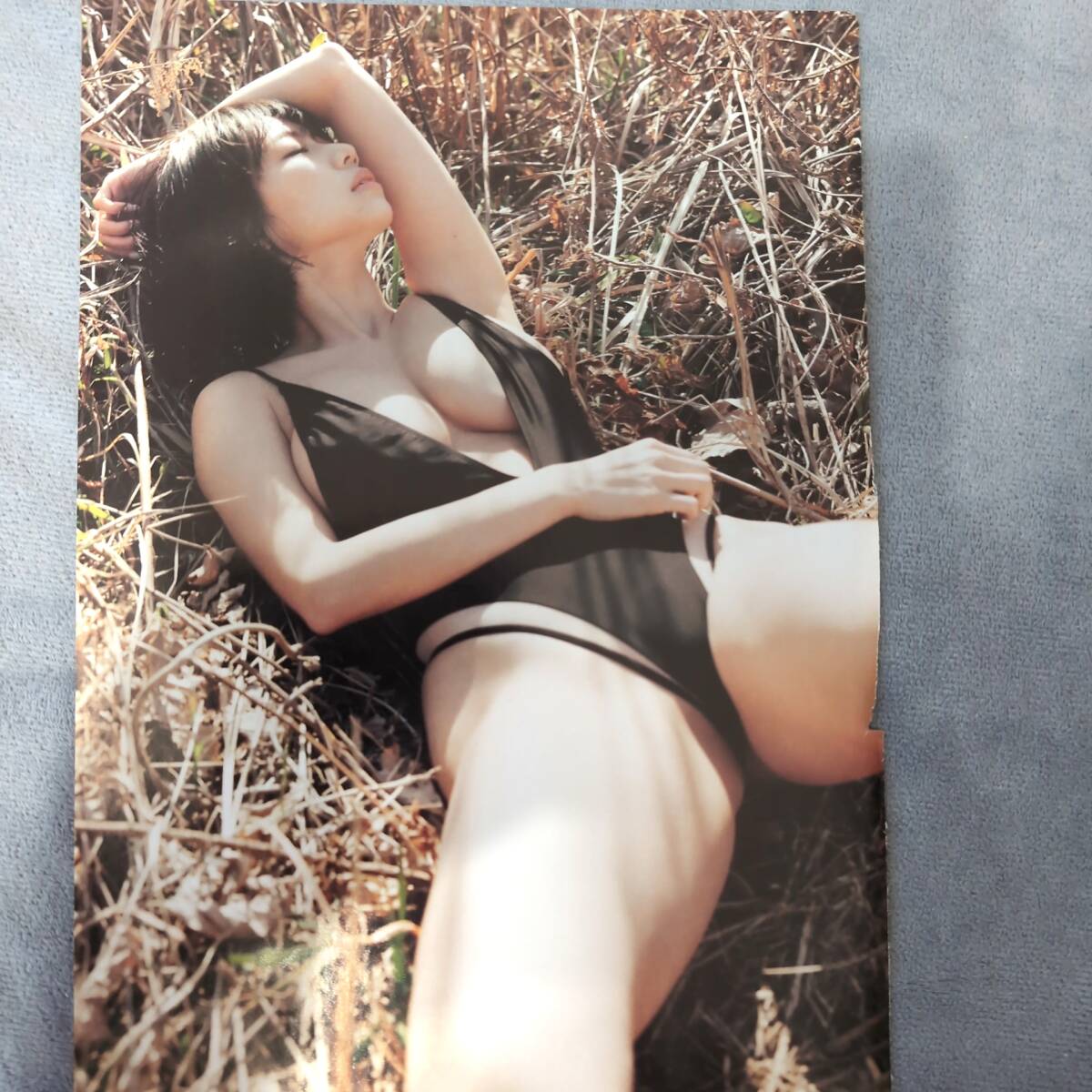 鈴木ふみ奈 切り抜き　28ページ_画像1