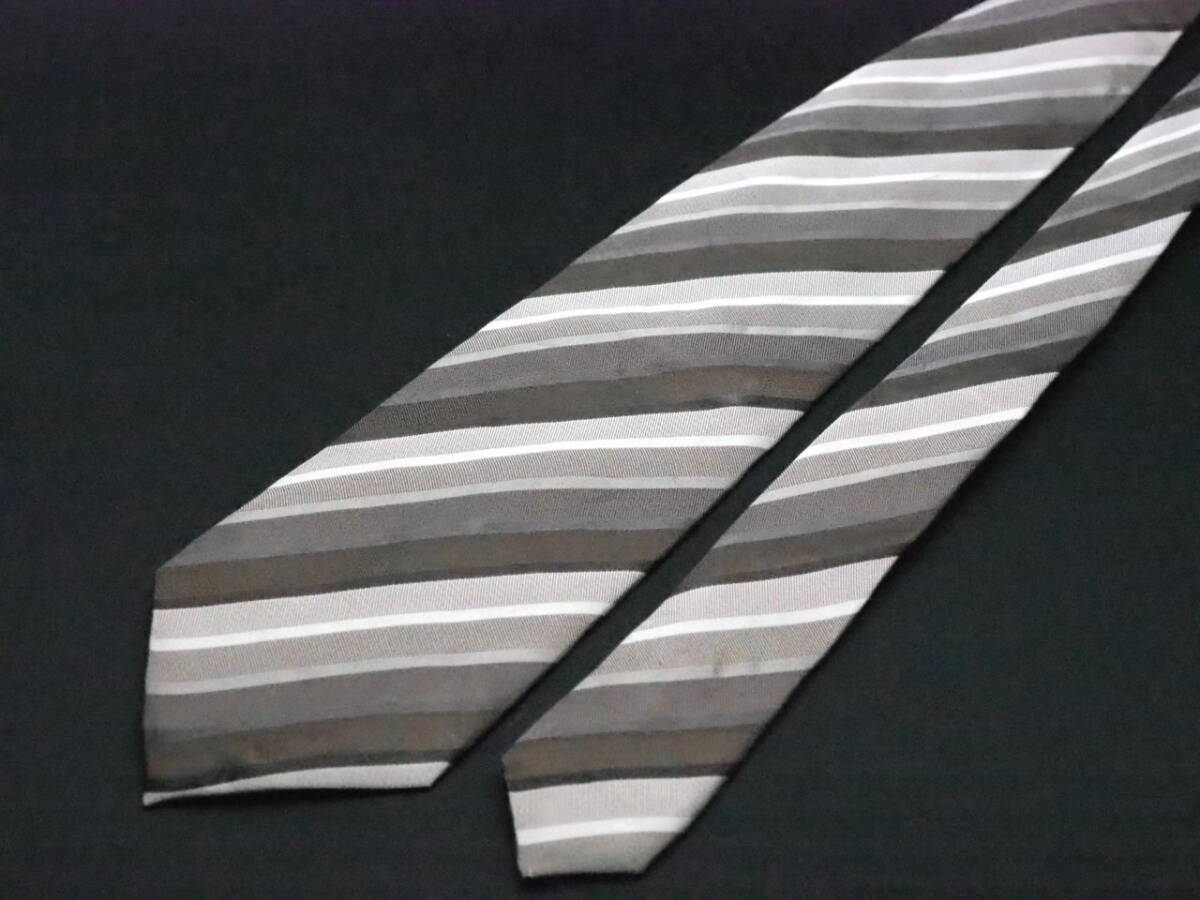 美品【GIORGIO ARMANI ジョルジオアルマーニ】 E2470 ブラウングレー系 SILK ブランド ネクタイ 古著 良品