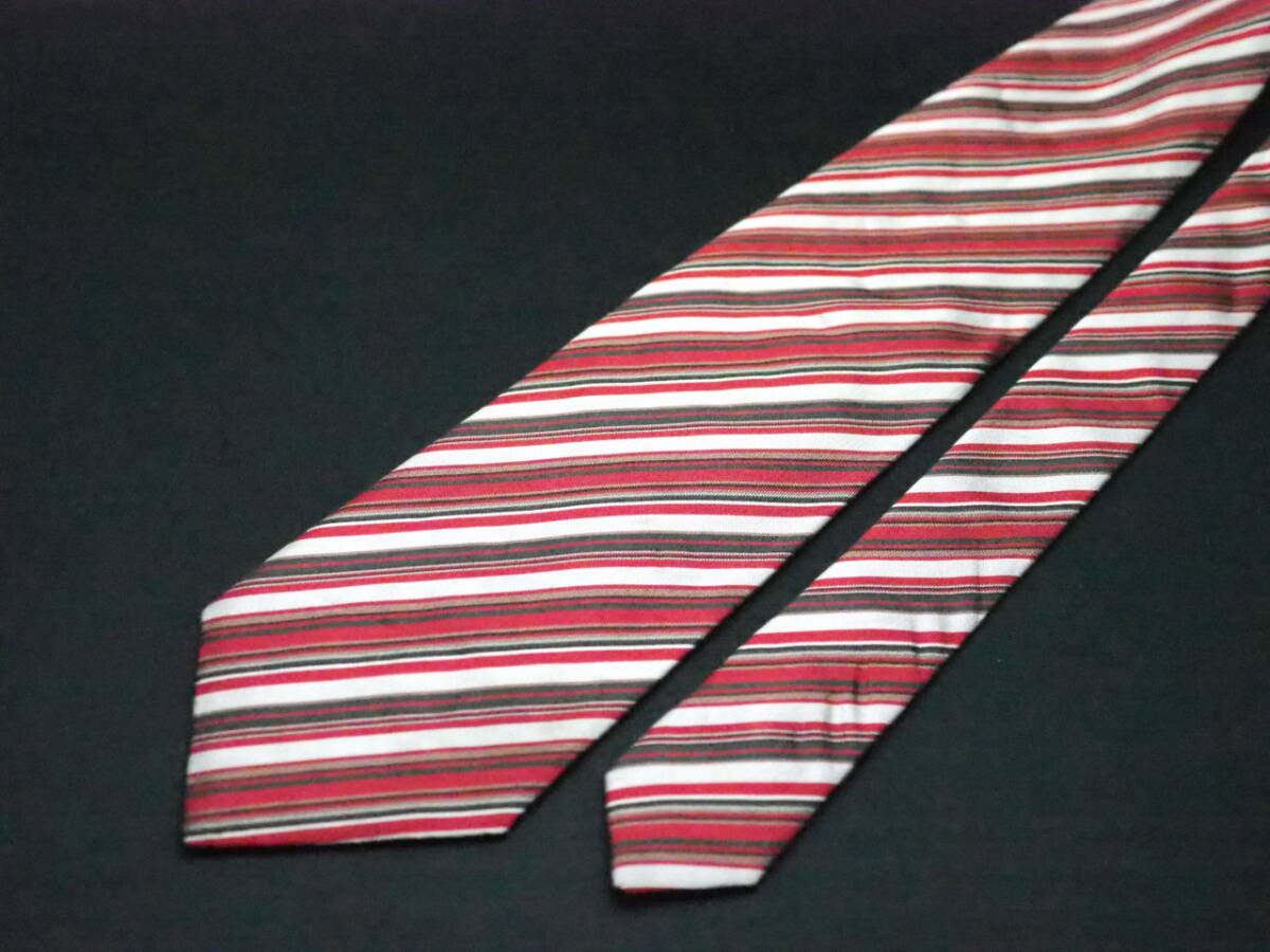 美品【HUGO BOSS ヒューゴ ボス】 E2766 赤系 SILK ブランド ネクタイ 古着 良品_画像3