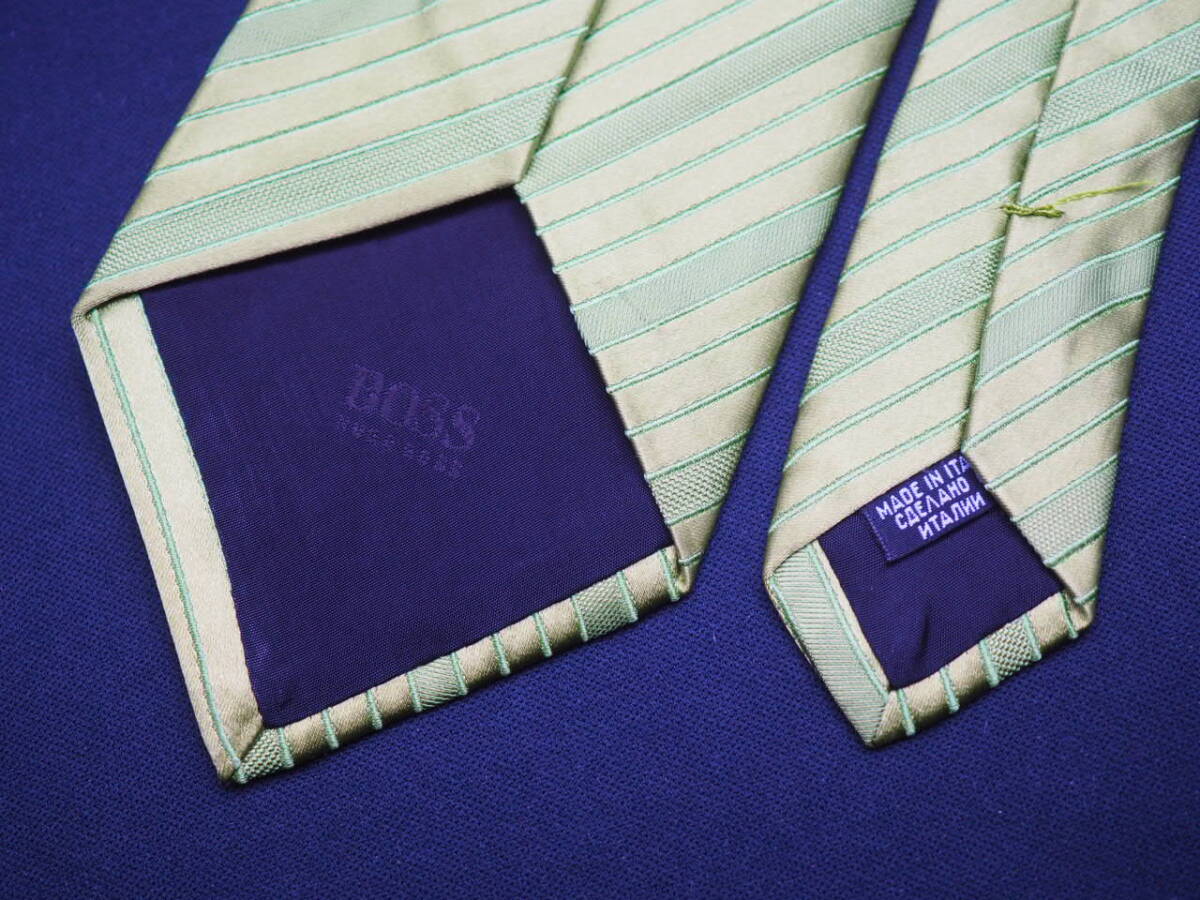 美品【HUGO BOSS ヒューゴ ボス】 E2886 グリーン系 SILK ブランド ネクタイ 古着 良品_画像5