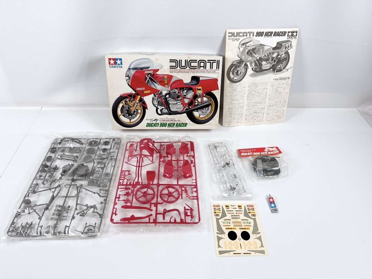 【未組立】 タミヤ 1/12 ドウカティ 900NCR レーサー オートバイシリーズ NO.22 ITEM14022 TAMIYA DUCATI crg小