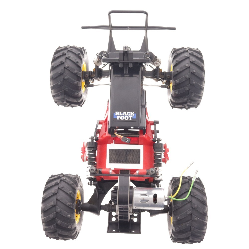■ タミヤ ラジコン ブラックフット 2016 電動(dòng)RC オフロードカー 1/10 ブラック 付屬品付き