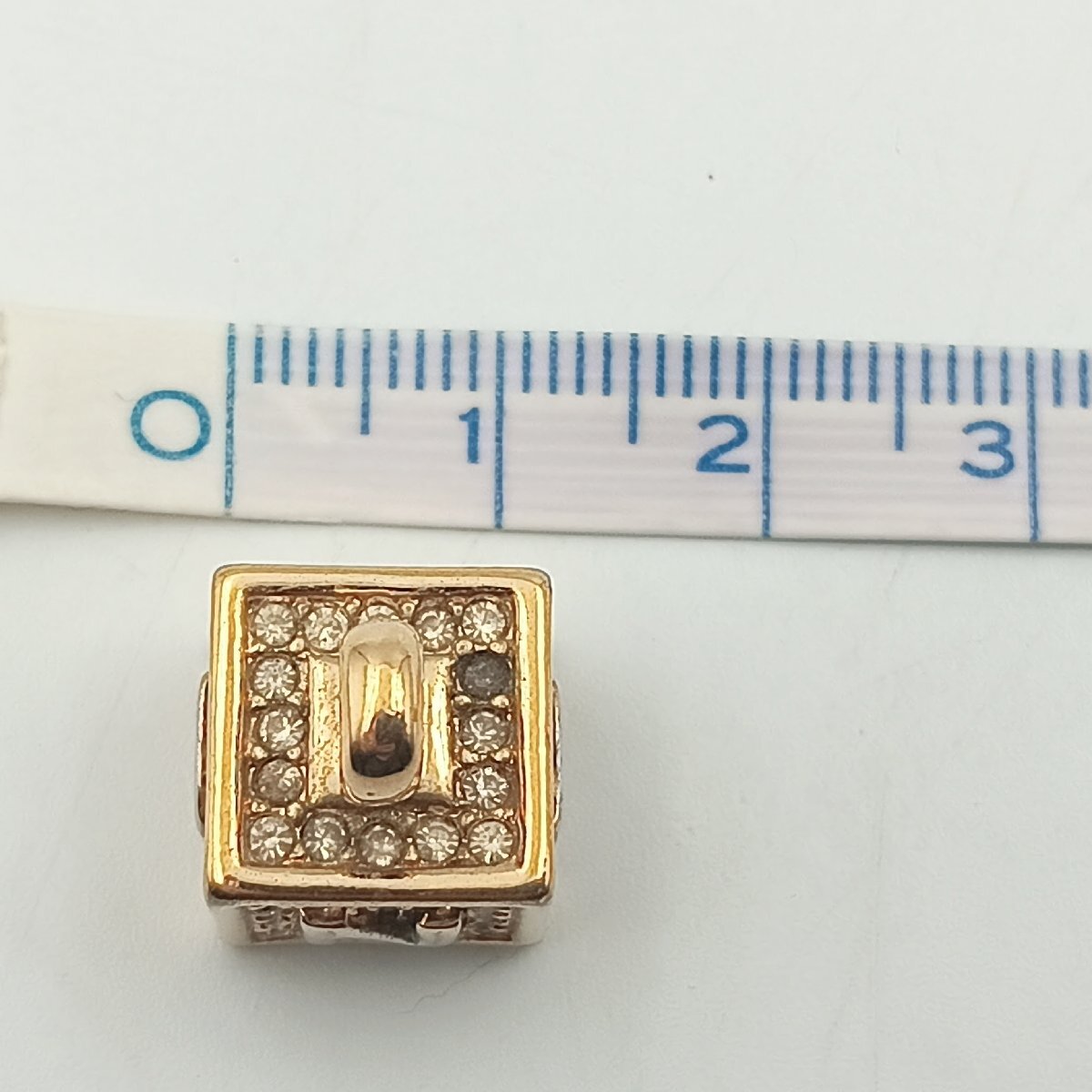 1 иен F219 Nina Ricci Nina Ricci колье ремешок цепь нет Gold цветной камень мелкие вещи 