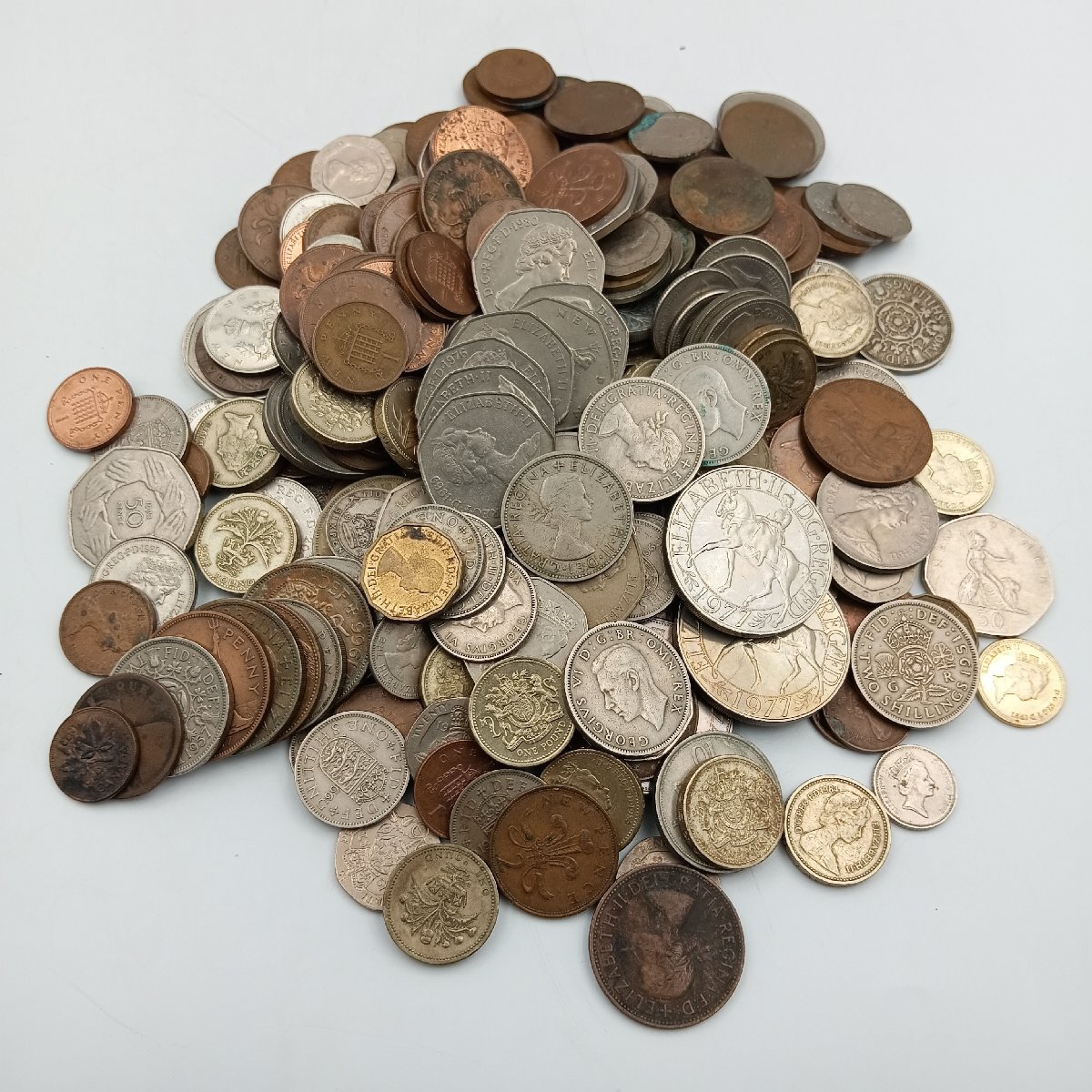 100円銀貨（旧百円玉・記念硬貨）の買取価格 | 株式会社アン