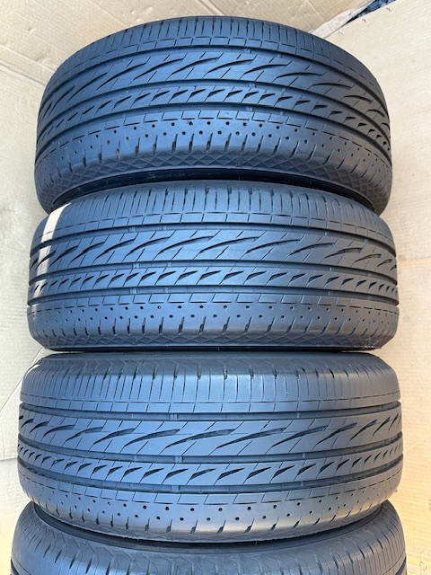 中古タイヤ4本セット225／55／18BRIDGESTONE良好な狀態(tài)のタイヤ 225／55／18BRIDGESTONEレグノ（ブリヂストン）良好な狀態(tài)のタイヤ2023年制