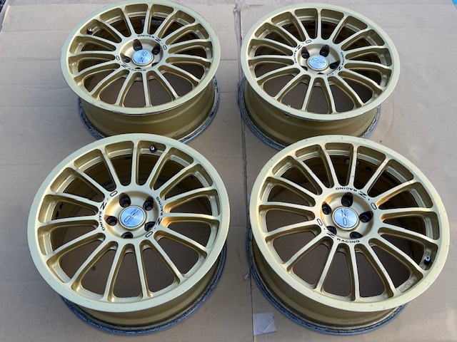  б/у колесо 4 шт. комплект OZ RACING 17×7JJ+48 PCD100 б/у колесо 4 шт. комплект OZ RACING 17×7JJ+48 PCD100