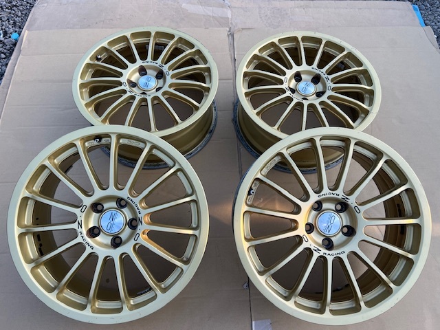  б/у колесо 4 шт. комплект OZ RACING 17×7JJ+48 PCD100 б/у колесо 4 шт. комплект OZ RACING 17×7JJ+48 PCD100