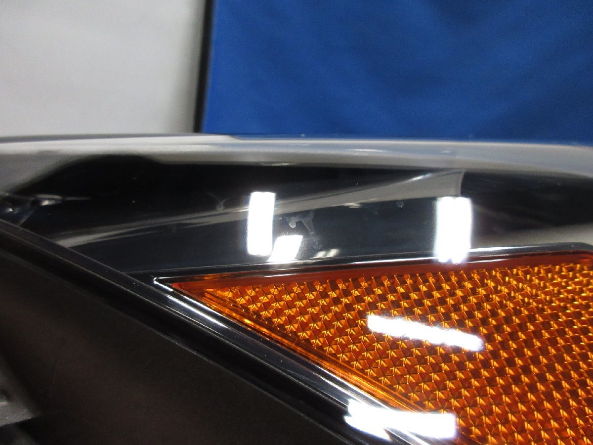 レクサス　LS460/LS600h　USF40/UVF45　后期　右ライト/右ヘッドライト　LED　純正　KOITO　50-159　【34】　515124