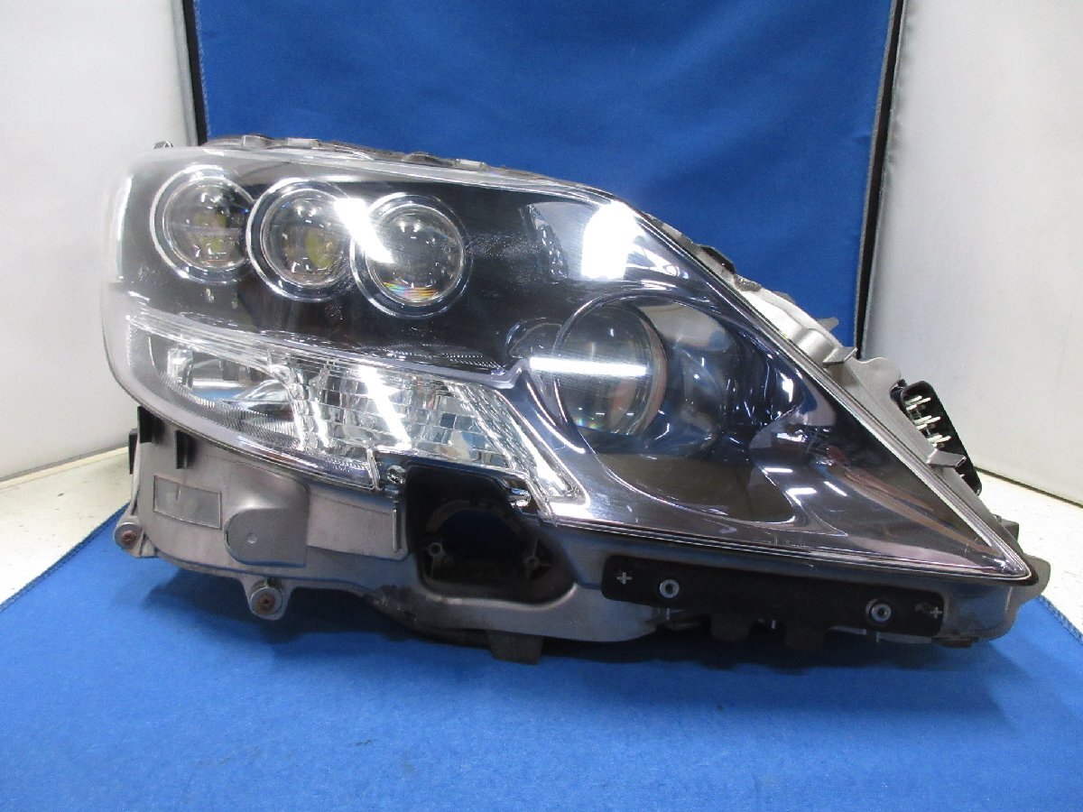 レクサス　LS/ハイブリッド　UVF45　前期　右ライト/右ヘッドライト　LED　純正　KOITO　50-96　【チ】　225110