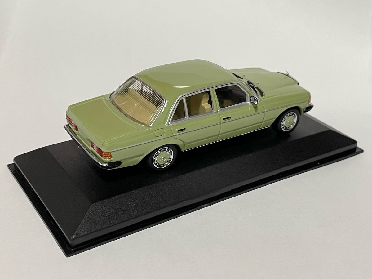 1/43 メルセデスベンツ　W123 230E