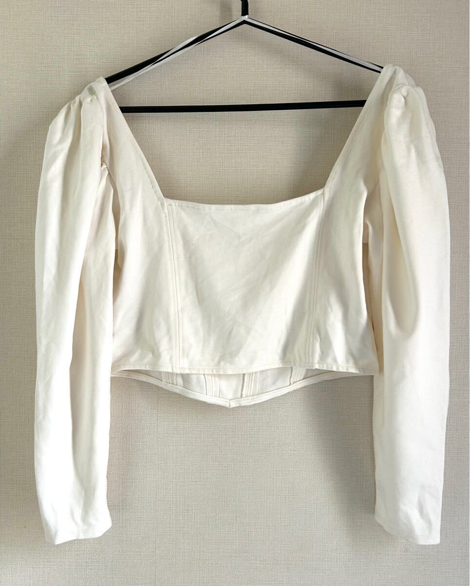 H&M パフスリーブ長(zhǎng)袖　ショート丈カットソー　ビスチェ風(fēng)