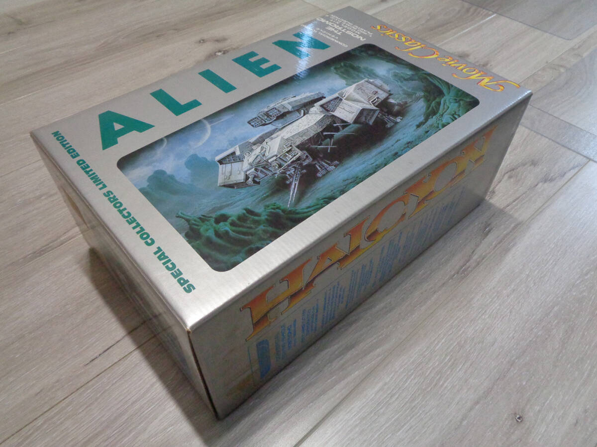 エイリアン ノストロモ号 1/960 ハルシオン PVC & プラスチックモデルキット 未組立て レア!_画像1