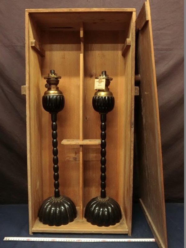 L5949 菊灯 烛台　漆器 一対　箱付 木箱 オイルランプ