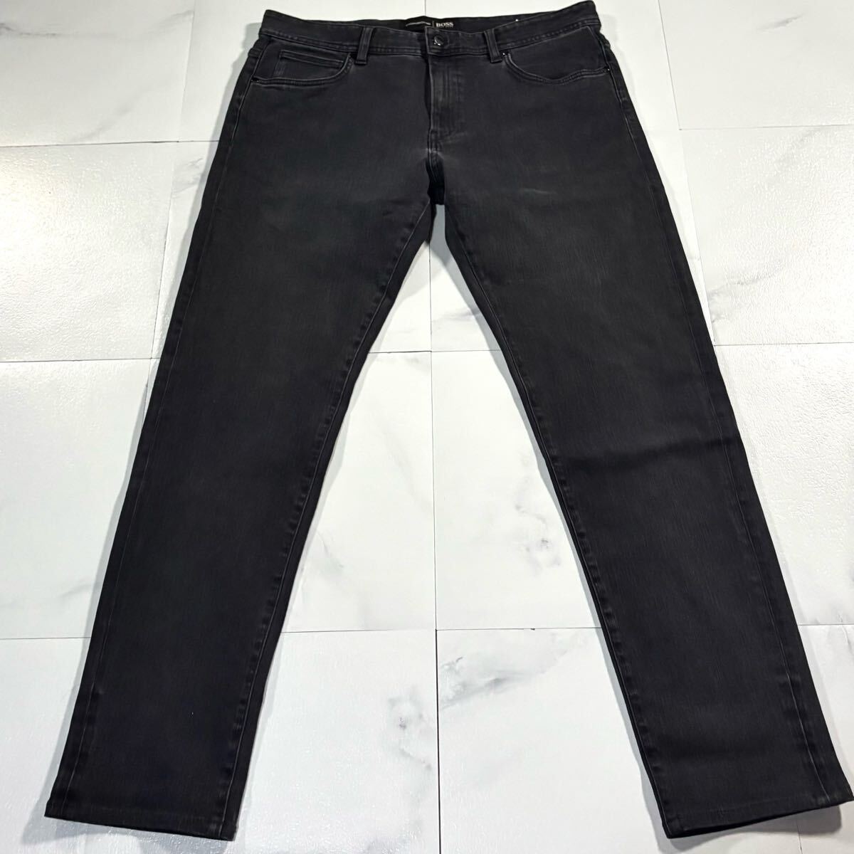 極美品/Lサイズ●ヒューゴボス ポルシェ コラボ別注 デニム ジーンズ Gパン パンツ HUGO BOSS PORSCHE ストレッチ ラバータグ イタリア生地