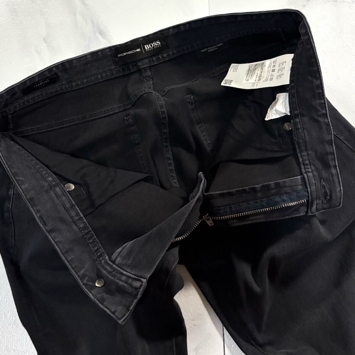 極美品/Lサイズ●ヒューゴボス ポルシェ コラボ別注 デニム ジーンズ Gパン パンツ HUGO BOSS PORSCHE ストレッチ ラバータグ イタリア生地