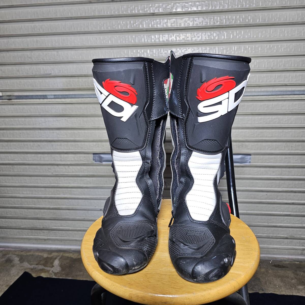 バイク用品　レーシングブーツ　ツーリングブーツ　バイク靴　シディー　sidi アルパインスターズ　ガエルネ　タイチ　クシタニ