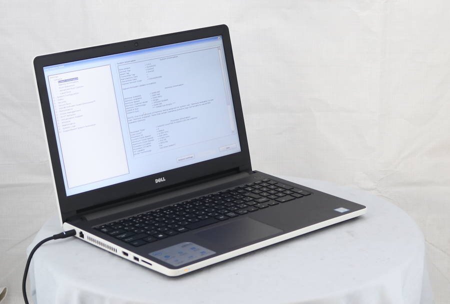 DELL Inspiron 5559 -　Core i5 6200U 2.30GHz 2GB ■現(xiàn)狀品