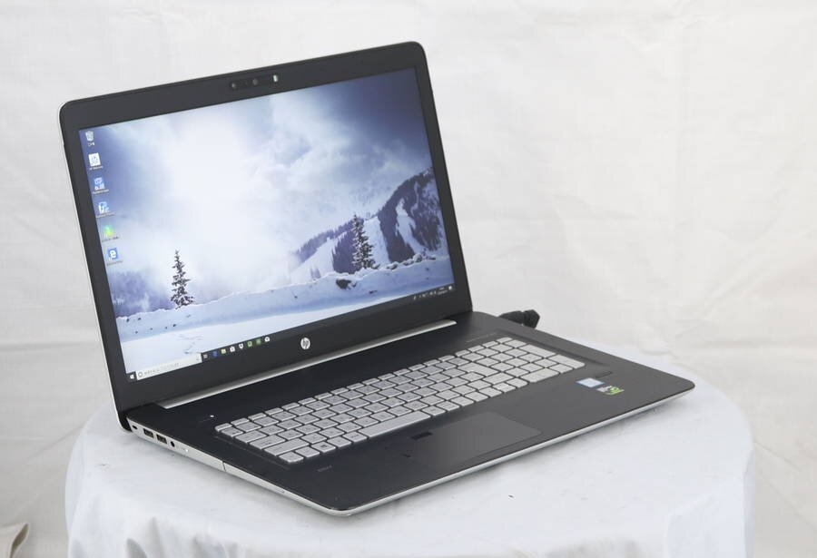 hp 17-r011TX ENVY Win10　Core i7 6700HQ 2.60GHz 8GB 256GB SSD 他■現(xiàn)狀品