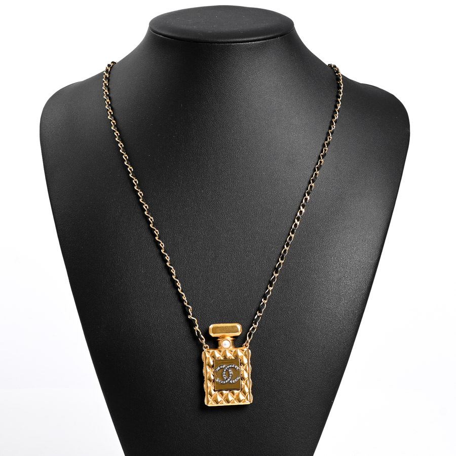 シャネル パフュームネックレス ネックレス AB4392 ゴールド レディース 中古A品