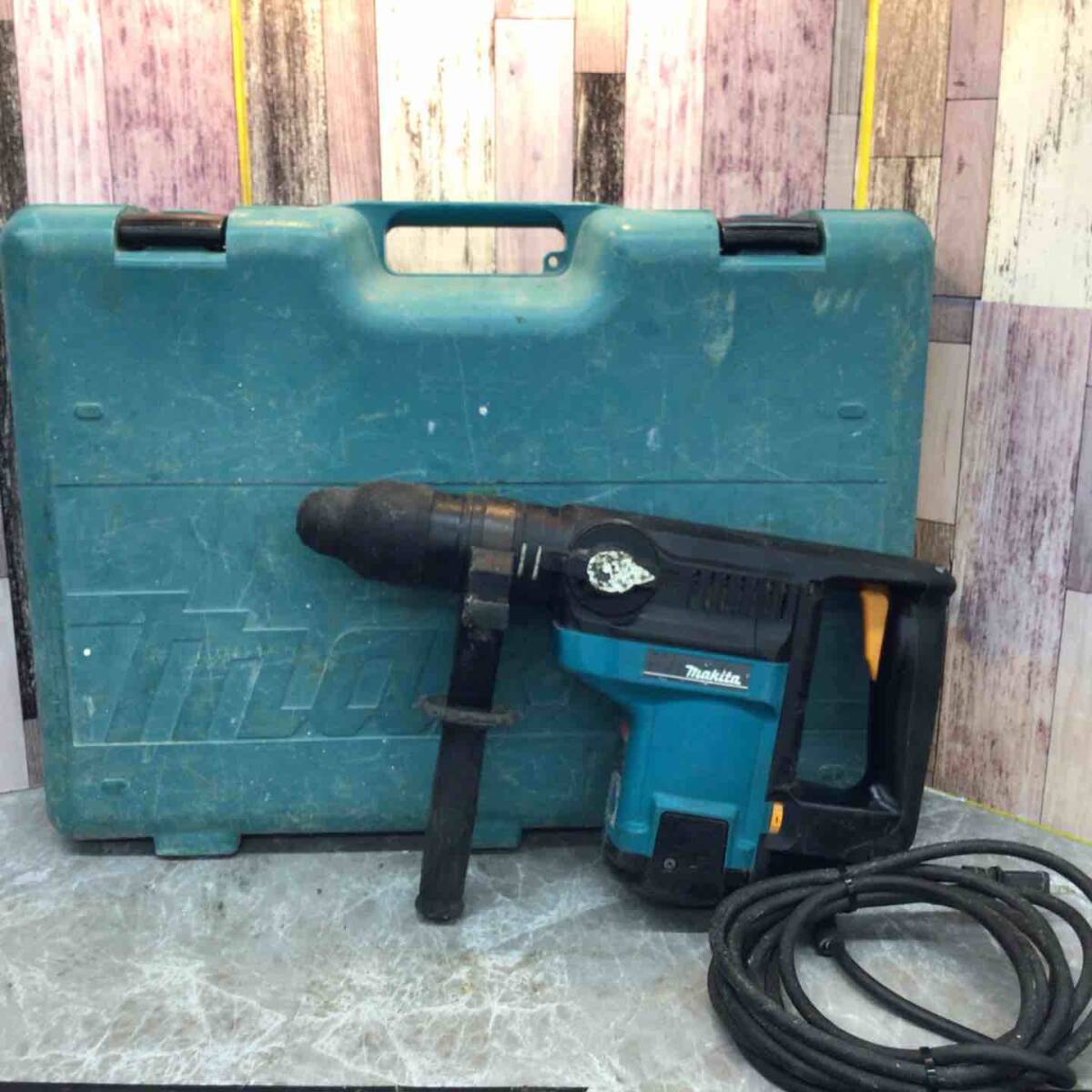 【H-1724】中古品 makita / マキタ ハンマドリル HR4000C 40㎜ 100v マキタ HR4000C ハンマドリル 中古品 ハンズクラフト宜野湾店