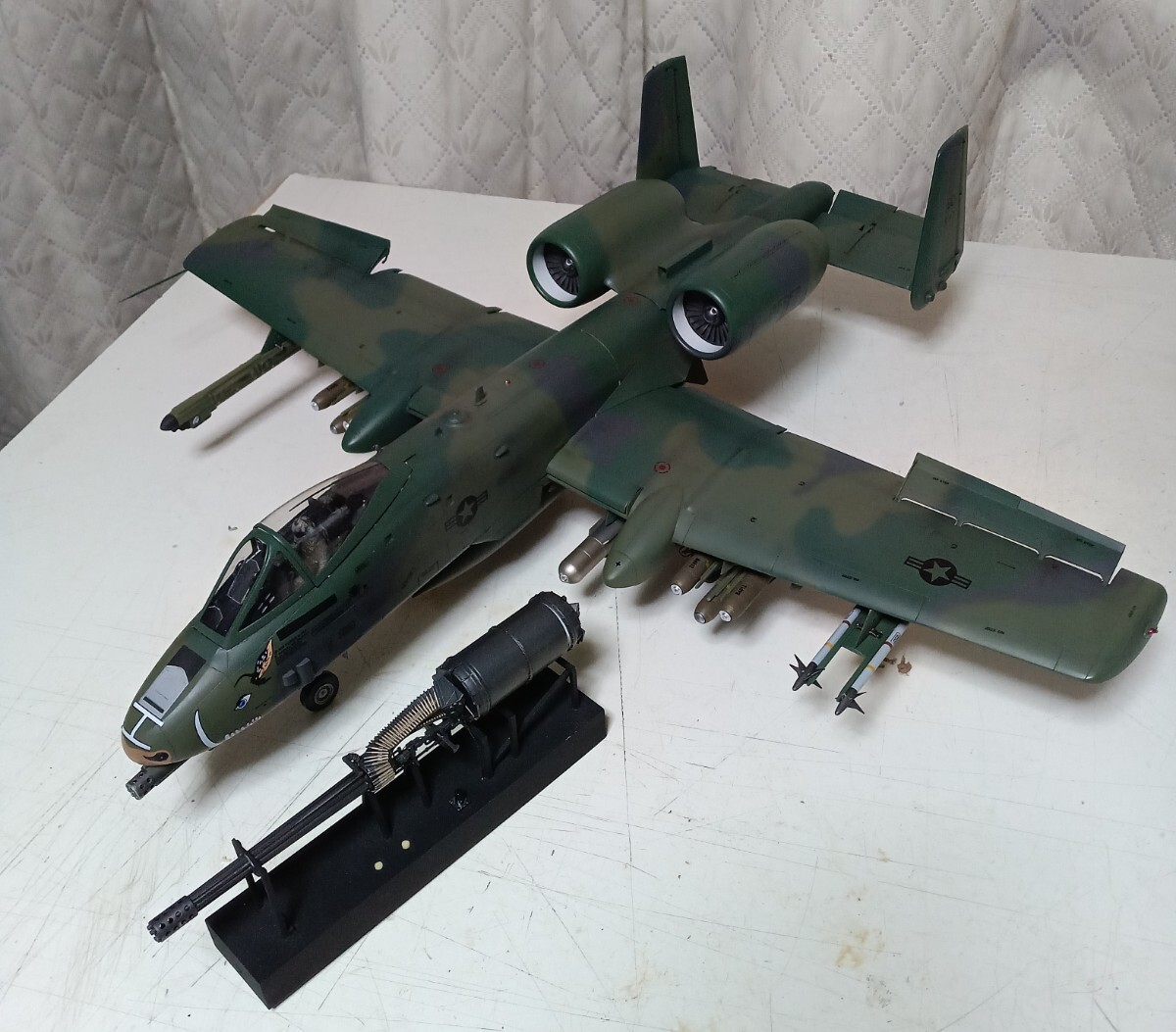 トランペッター1/32 A-10A サンダーボルトⅡ(完成品)｜売買され