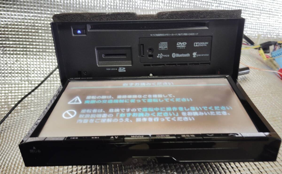 NISSAN日産セレナ アルパインVIE-X008 フルセグ/DVD/USB/Bluetoothカーナビ (セキュリティロック（ジャンク）