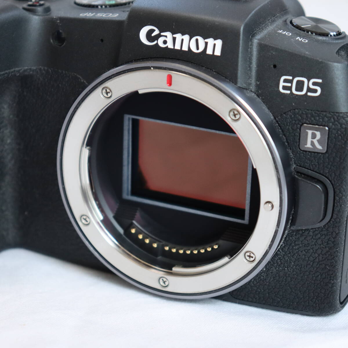 1円スタート1スタ【CANON】キャノン　EOS RP RF24-105mm Ｆ4-7.1 IS STM ミラーレスデジタル一眼レフ　フルサイズ　通電確認(rèn)済み