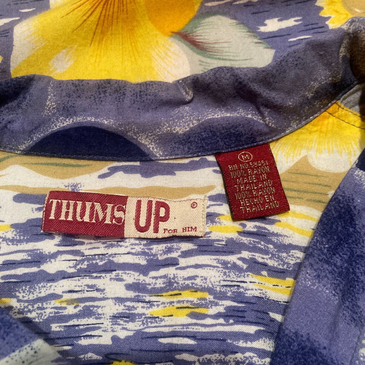 THUMS UP ハワイアンシャツ　アロハシャツ　半袖シャツ　レーヨン　Mサイズ　アメリカ古着　USA古着_画像4
