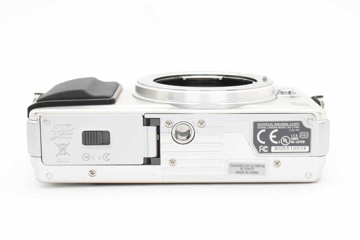 超美品 オリンパス ペンミニ E-PM2 ミラーレスデジタルカメラボディ シャッター回數(shù)2635 シルバー Olympus 745