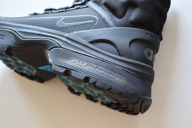 ＊ 新品 NIKE ACG　ゴアテックス AIR ZOOM Gaiadome Black 26.5cm（US 8.5）DD2858-001 ガイアドーム Gore-Tex トレッキングブーツ
