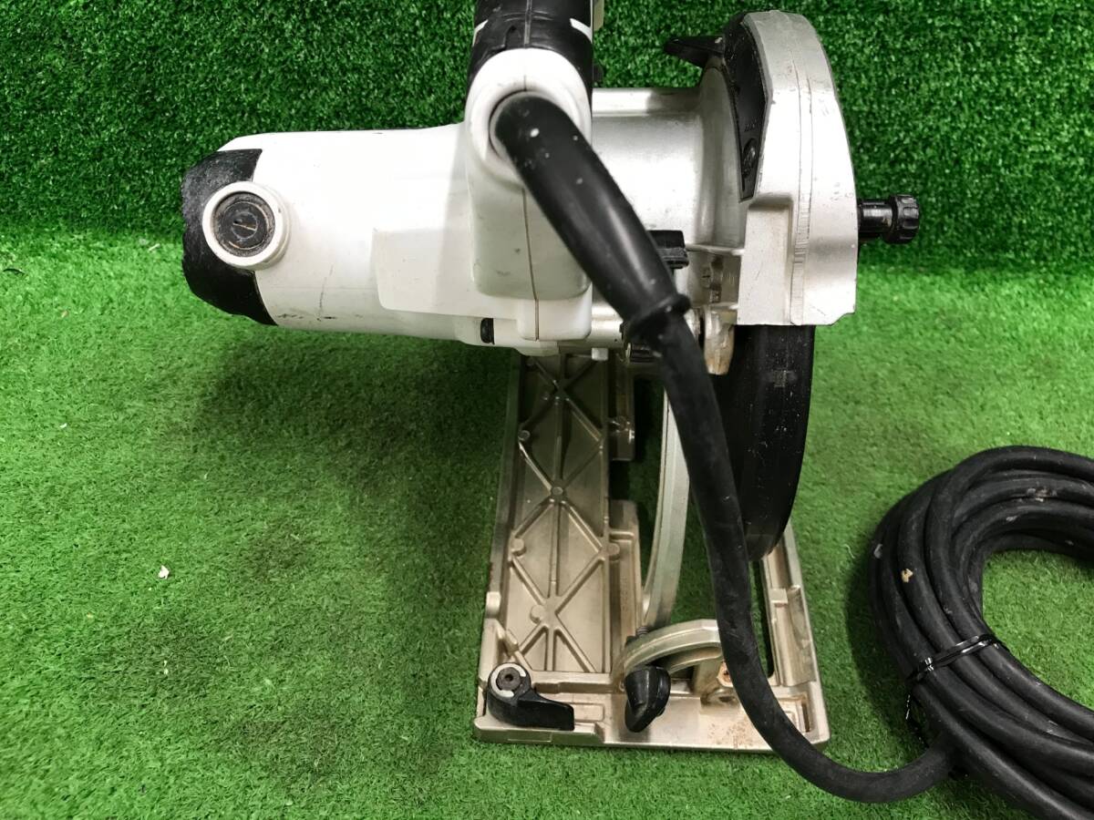 【中古品】★makita(マキタ) 165mm電気マルノコ アルミベース 白 5731SW　/ITX61HLZ4KDK