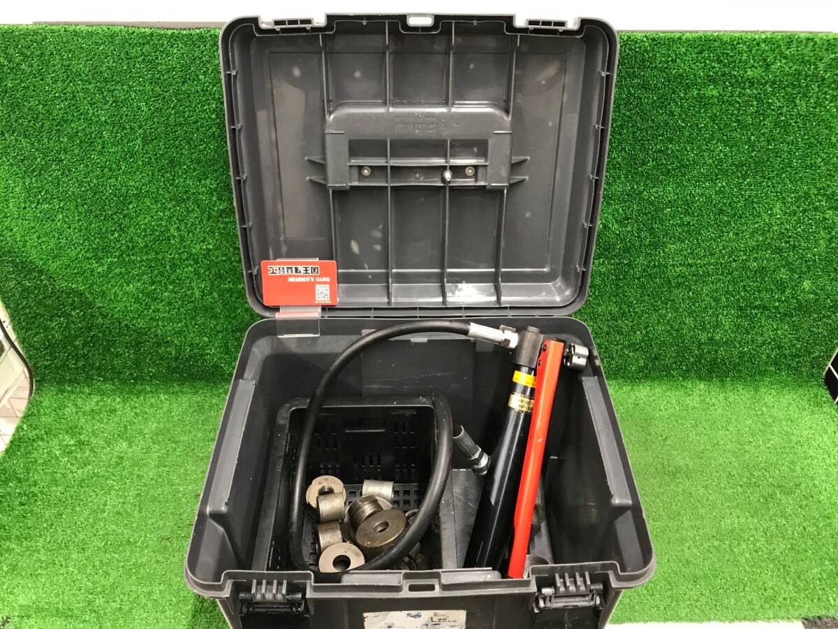 [ б/у товар ]*IZUMI( Izumi . контейнер ) ручной гидравлический насос перфоратор комплект HP-180N IT62V5JFSAT6