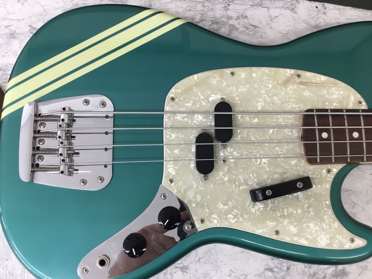 ●営KW614-160【音出し確認(rèn)済】Fender japan フェンダージャパン mustang Bass ムスタングベース / シールド?チューナー ケース付き /u