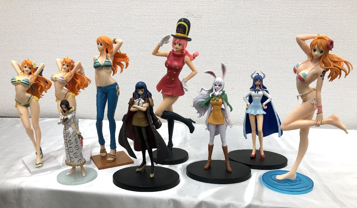 ワンピース フィギュア 8点まとめ売り うるティ・うた・レベッカ・ナミ・他 ワンピース 女性キャラクター フィギュア 詰め合わせ ナミ