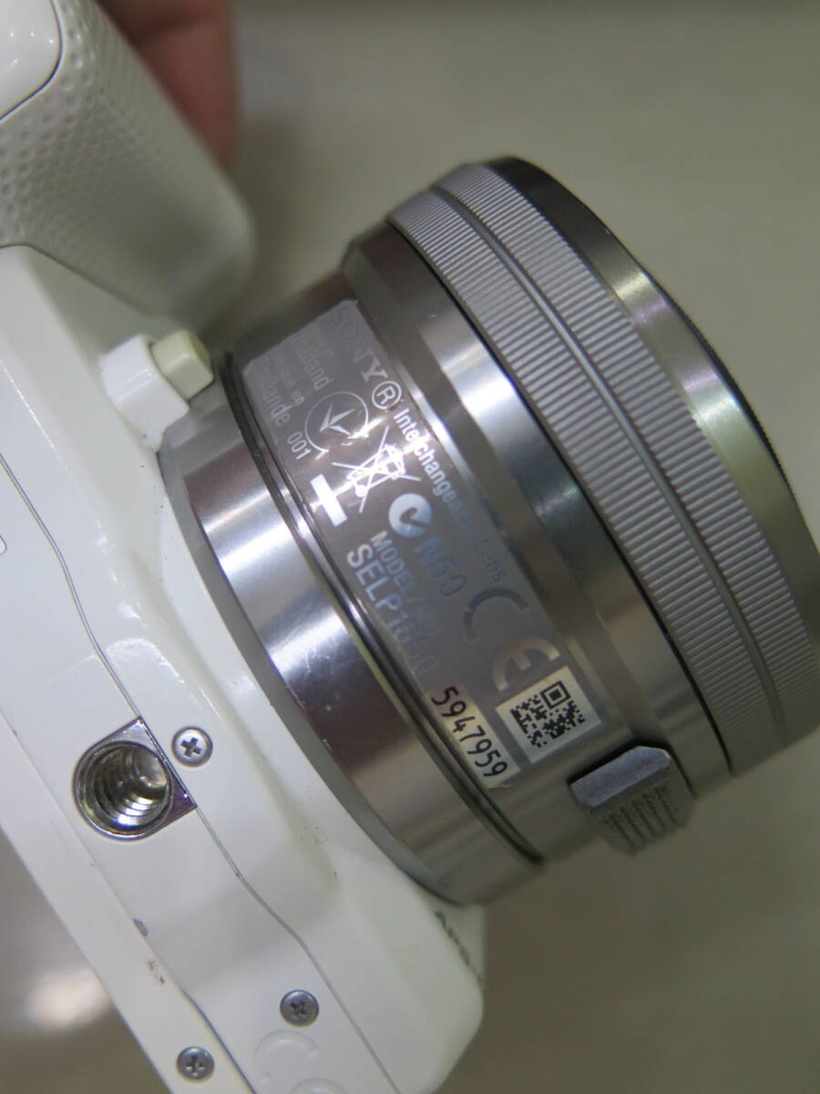 Sony ソニー NEX-5R ホワイトボディ デジタルミラーレス一眼カメラ 