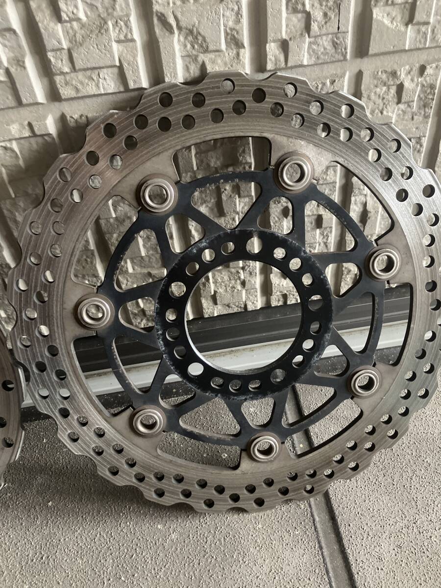 ダエグ　純正ディスクローターとブレーキパッドセット　ZRX1200DAEG